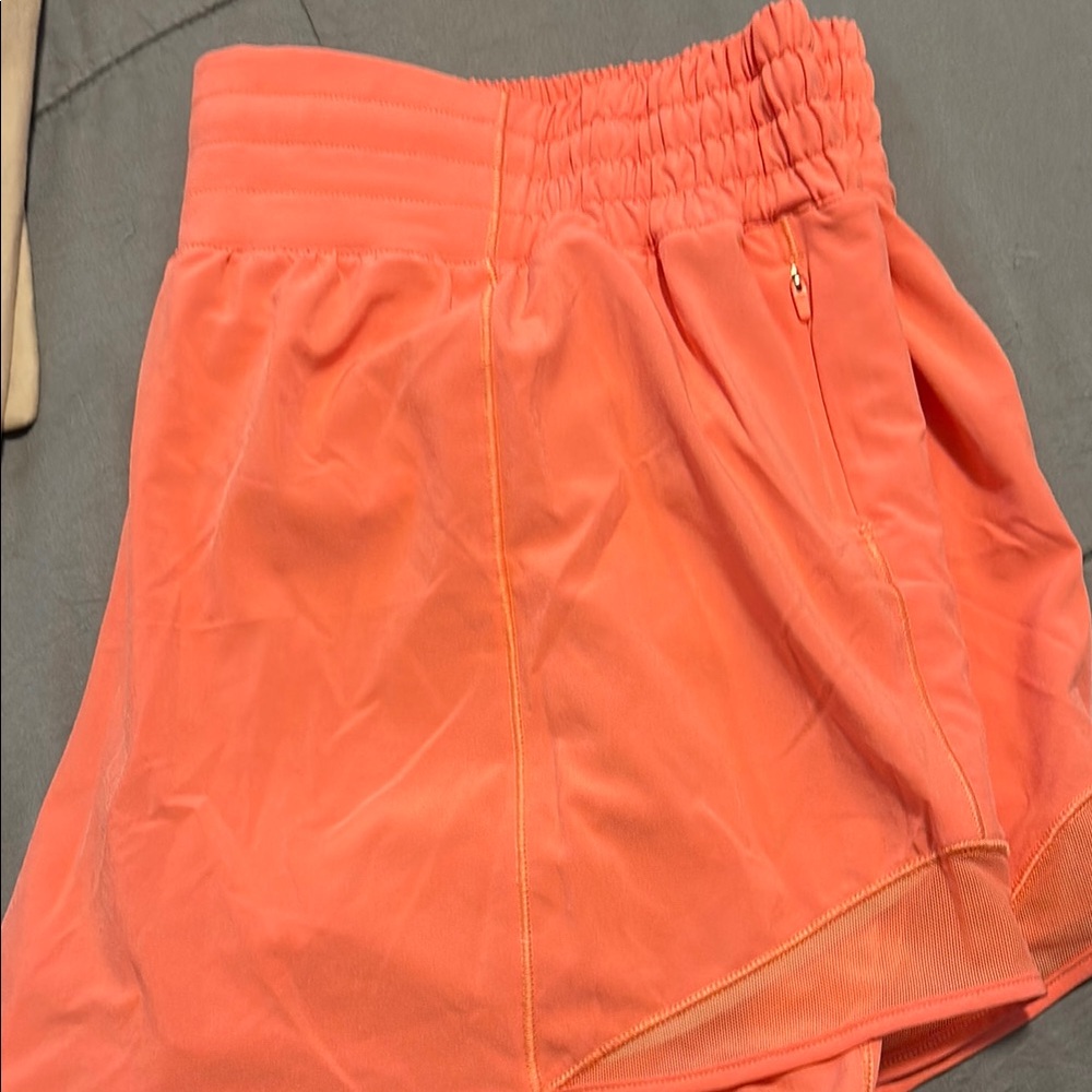 Lululemon Athletica Orange Athletic Shorts Lightweight Moisture-Wicking